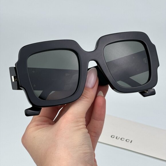 Gucci GG1547S 001 BRAND NEW Sunglasses Black Grey Women Square - Picture 1 of 13